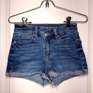 American Eagle Light Wash Frayed Denim Shorts 00 Y2K Festival